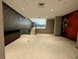Tahir Building (D1), Retail #437339101